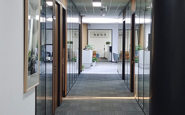company-environment-27
